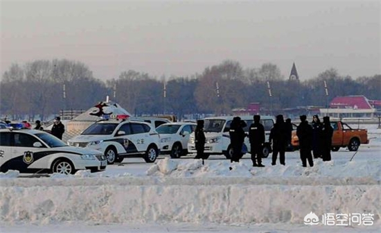 今日特码科普！冰雪辽宁舰亮相尔滨,百科词条爱好