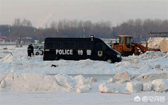 今日特码科普！冰雪辽宁舰亮相尔滨,百科词条爱好