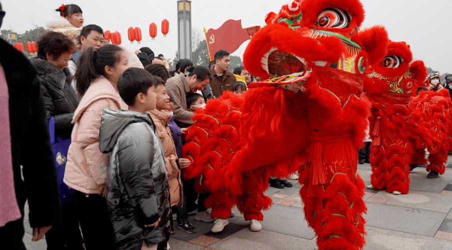 今日特码科普！买蛇龙虎三折叠春联,百科词条爱好